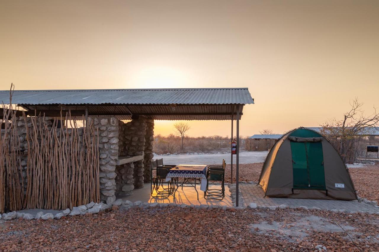 Etosha Trading Post Campsite オカウクエジョ エクステリア 写真