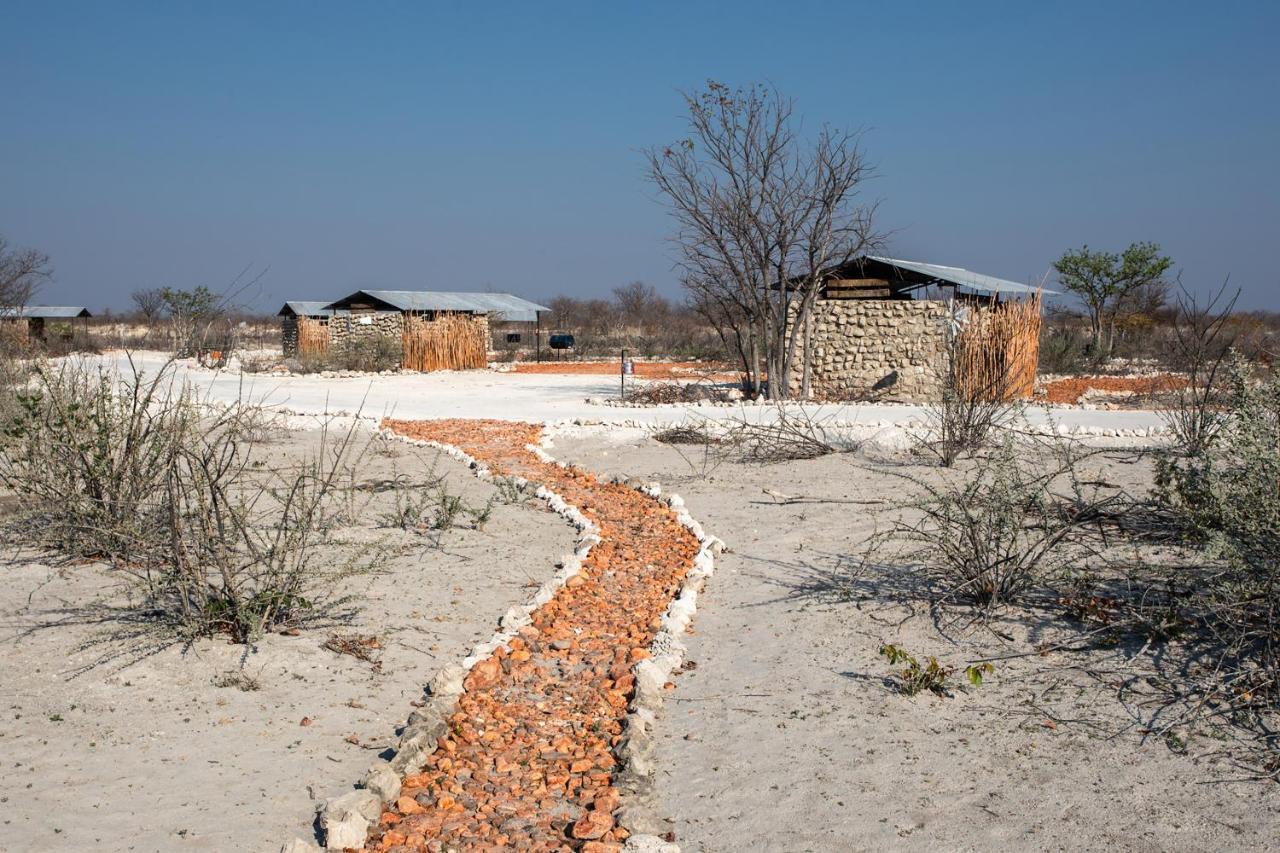 Etosha Trading Post Campsite オカウクエジョ エクステリア 写真