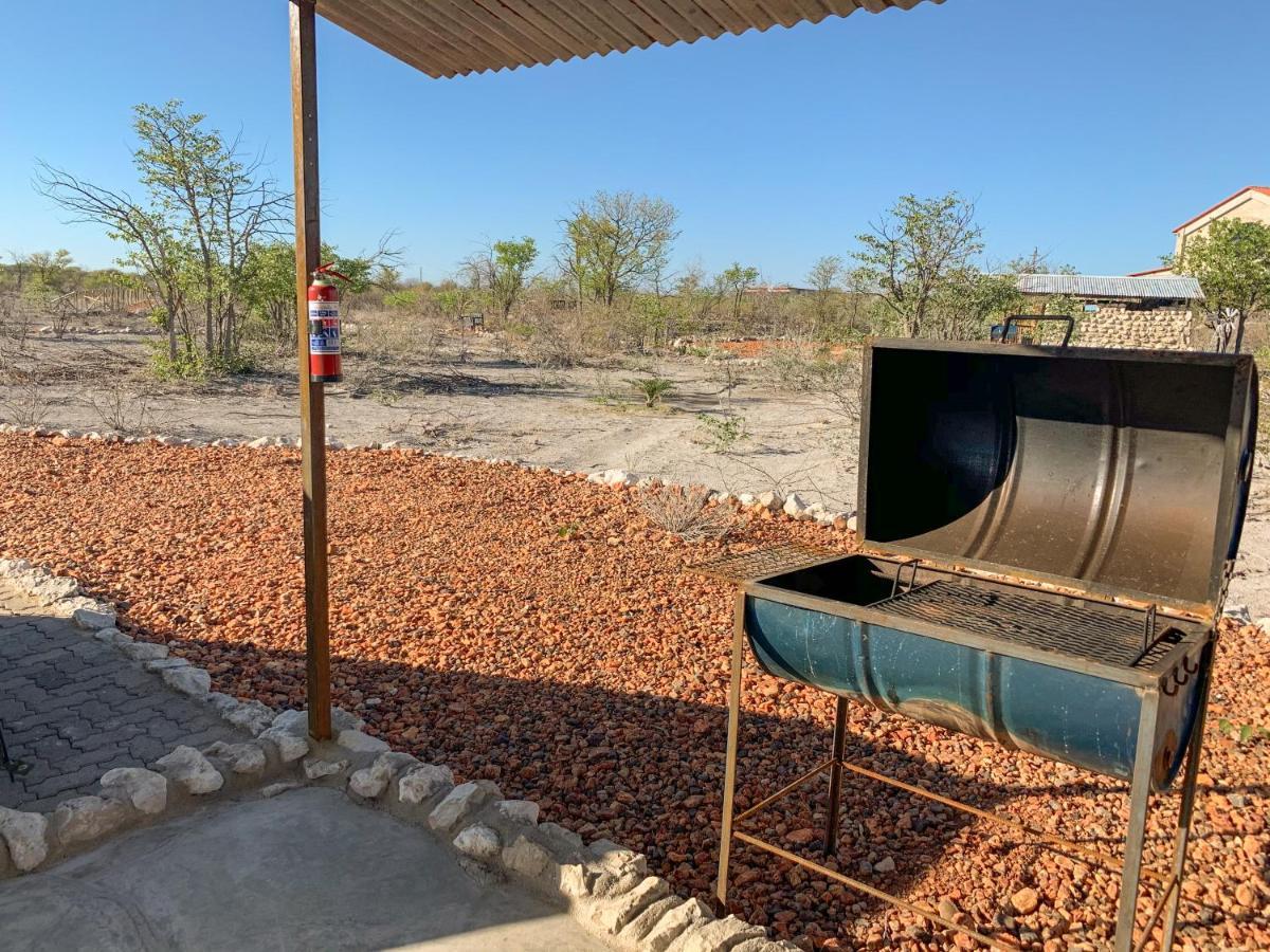 Etosha Trading Post Campsite オカウクエジョ エクステリア 写真